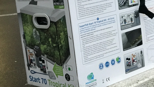 Coucou, j’aurais besoin d’aide, je viens de m’acheter un nouvel aquarium 60l avec des plantes aquatiques et j’aimerais votre aide : j’ai une eau calcaireuse et j’aimerais savoir si je met l’eau dans l’aquarium et je laisse tourner pour que l’eau s’évapore