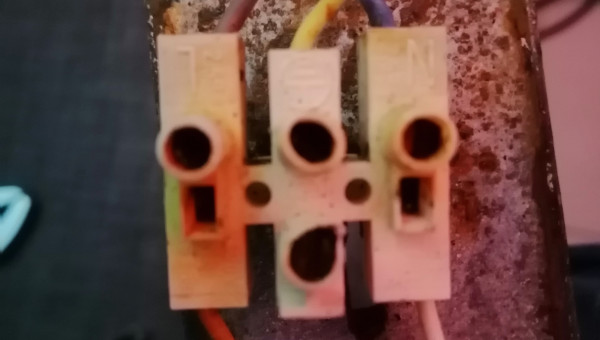 Remise en état de ma rampe d'éclairage