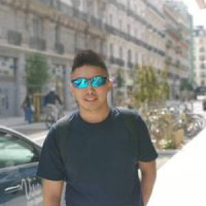 xyong-vang
