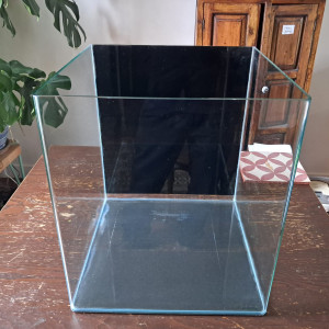 Aquarium Dennerle 60+ Matériels(Pompe, chauffage, lampe et quelques accessoires)
