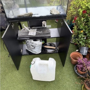 Juwel Rio 125 & son meuble