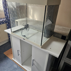 Aquarium blanc 136L opportunité !