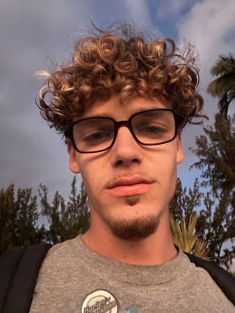 aquariophile Arthur64200