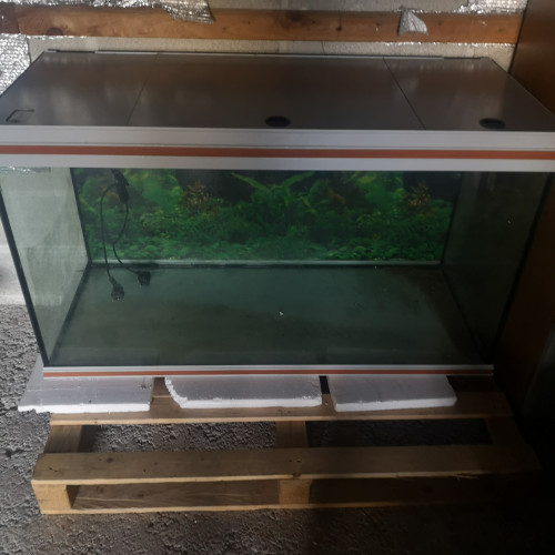 Aquarium 380 litres