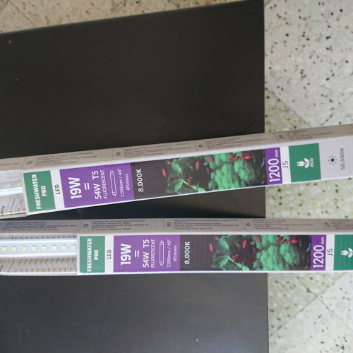 2 TUBES LED FRESHWATER PRO 8000K 120CM / 19W AQUARIUM NEUF