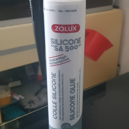 Colle silicone (spéciale aquarium)