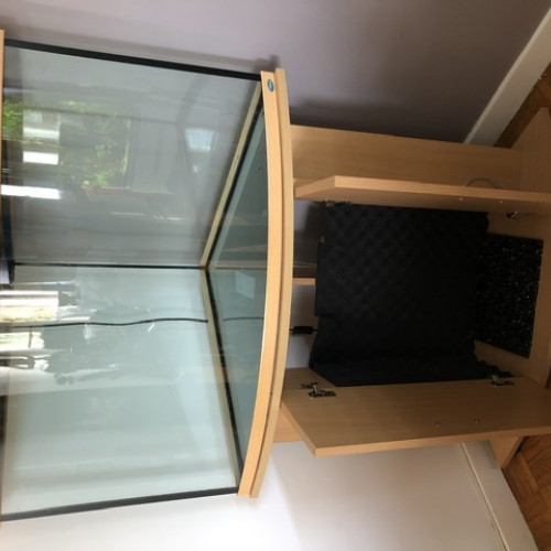 Vends aquarium d’angle 200litres