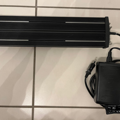 Éclairage pour aquarium DENNERLE Trocal LED Marinus 24Watts 40Cm