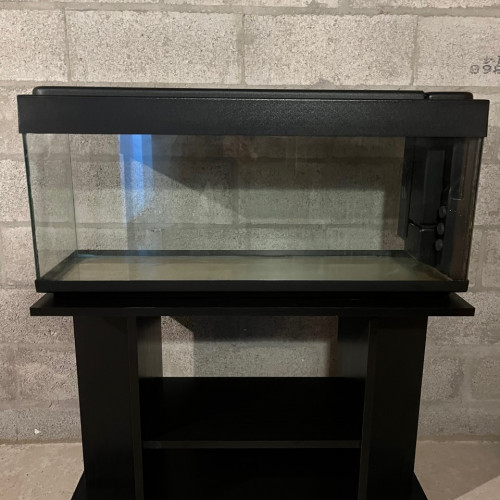 Aquarium 110 litres avec lampe uniquement et meuble