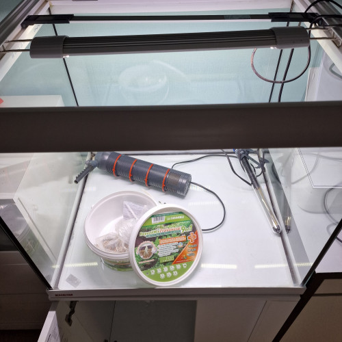 Aquarium eheim vivaline led 150 litres blanc tout équipé