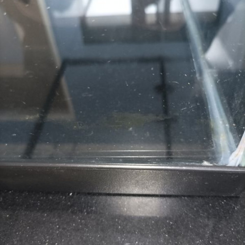 Aquarium 50 litres équipé