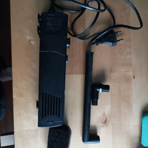 Aquarium 50 litres équipé