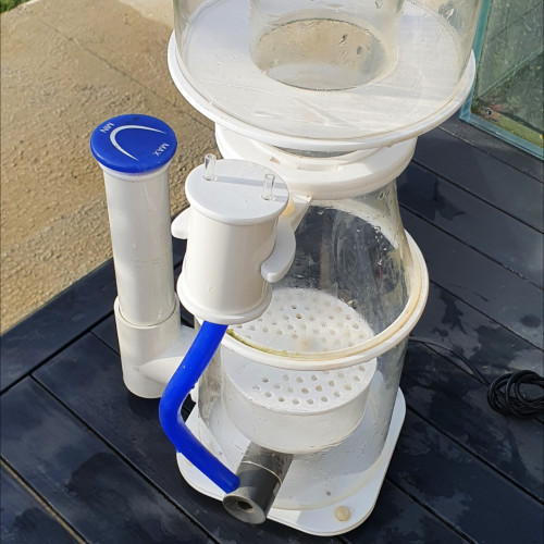 Ecumeur aquarium recifal