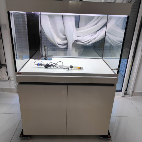 Aquarium eheim incpiria 330
