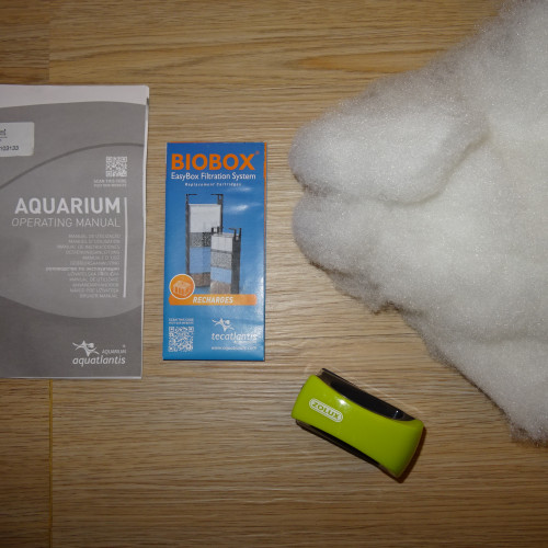 aquarium 100l et meuble