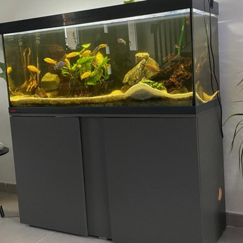 Aquarium Eheim 240L