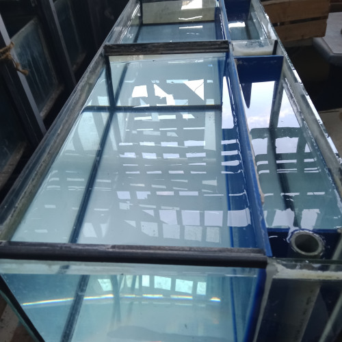batteries de 4 aquariums