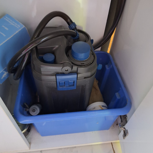 Aquarium 300l avec pompe
