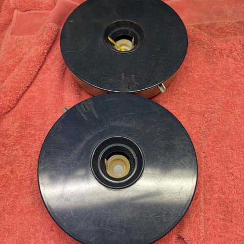 Pompes, filtres et resistances.