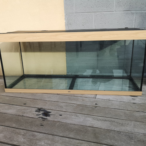 Aquarium JUWEL 450 litres
