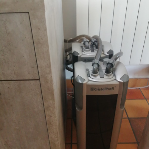 aquarium aquatlantis avec son meuble
