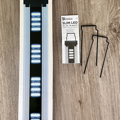 Aquarium 110 L COMPLET + MEUBLE ( avec rampe Led  + filtre + chauffage )