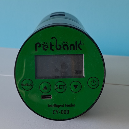 Aquarium zoolux iseo 100 litre tout équipé avec meuble