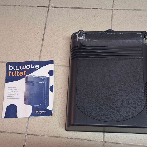 Aquarium 200 litres Ferplast complet avec meuble blanc  et accessoires