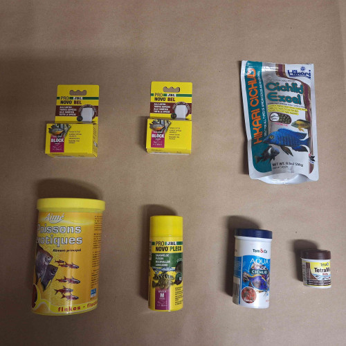 Aquarium 200 litres Ferplast complet avec meuble blanc  et accessoires