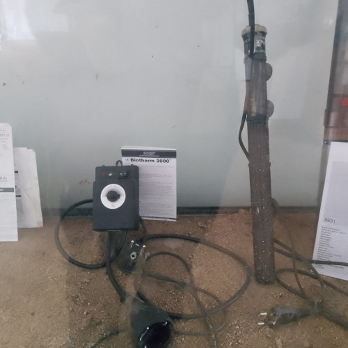 Vends aquarium 300 litres tout équipé