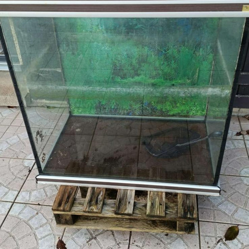 Aquarium 320 litres