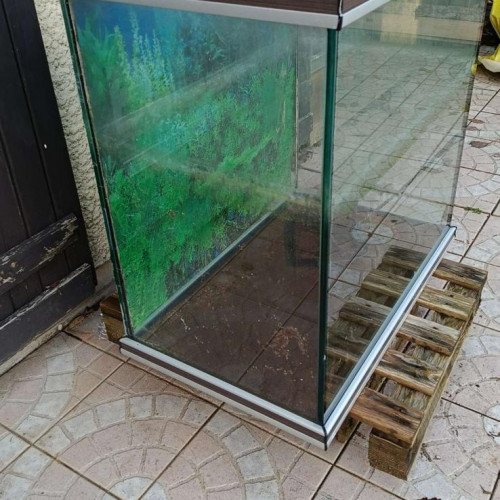 Aquarium 320 litres