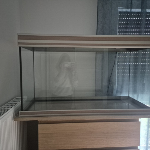 Aquarium 100x60x40 cm avec éclairage LED