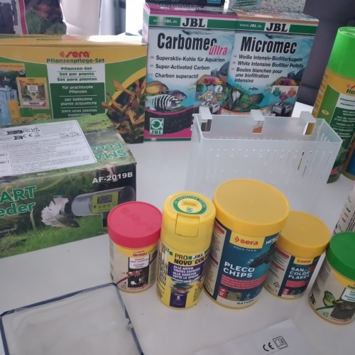 Aquarium  complet 110 litres  ouvert blanc avec ou sans le leuble