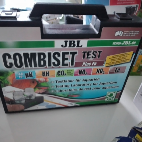 Aquarium  complet 110 litres  ouvert blanc avec ou sans le leuble