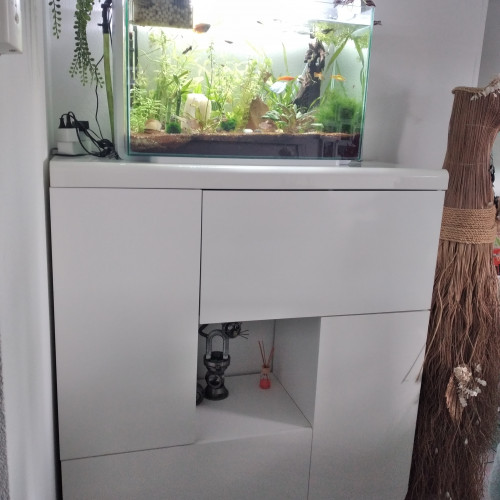 Aquarium  complet 110 litres  ouvert blanc avec ou sans le leuble