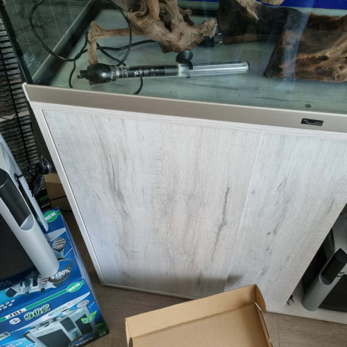 Vend aquarium 200 litres + 2 pompe JBL 300 litres