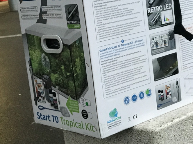 Coucou, j’aurais besoin d’aide, je viens de m’acheter un nouvel aquarium 60l avec des plantes aquatiques et j’aimerais votre aide : j’ai une eau calcaireuse et j’aimerais savoir si je met l’eau dans l’aquarium et je laisse tourner pour que l’eau s’évapore 
