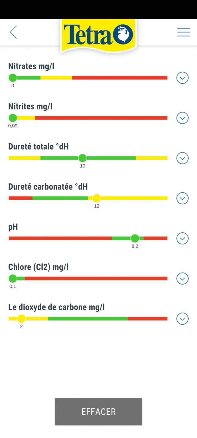robinet Voilà l'eau qui sort de mon robinet sans traitement aucun j'ai mis la lamelles sous le jet du robinet et fait mon test voyez qu'il y a quasiment aucune différence avec celle de mon bac c'est impressionnant vive les Vosges !
