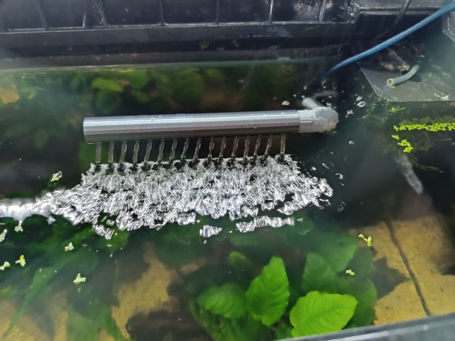 impression 3D filtre bioflow juwel M Pour casser ke flux et oxygéné, ça larche nickel