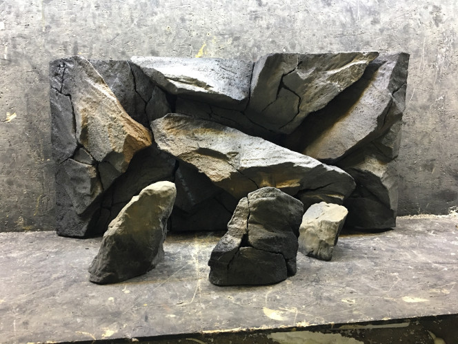 Décor de fond en 3D Le décor a été fabriqué en Serbie. Réception dans quelques jours !