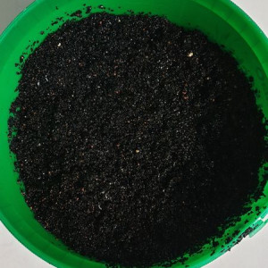 37 kilos de Sable de quartz noir pour aquarium