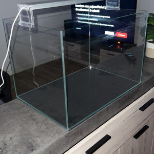 Vends aquarium et ses équipements