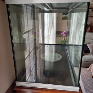 Aquarium  avec son meuble