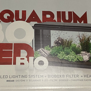 Aquarium tout équipé Aquatlantis 96L + Biobox + meuble / parfait état