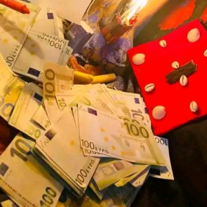 PORTEFEUILLE MAGIQUE EN EURO, +229 56 84 41 71  LE VRAI PORTEFEUILLE MAGIQUE EN EURO