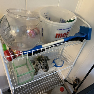 Aquarium + meuble, accessoires a vendre