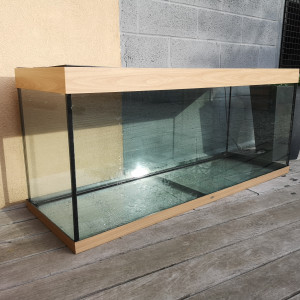 Aquarium JUWEL 450 litres