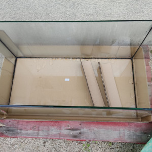 Cuve nue 100x50x50 NEUVE 250l