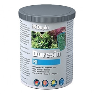Résine pour une eau pure sans silicates, nitrates et sels résiduels Dupla Duresin RI - 1L